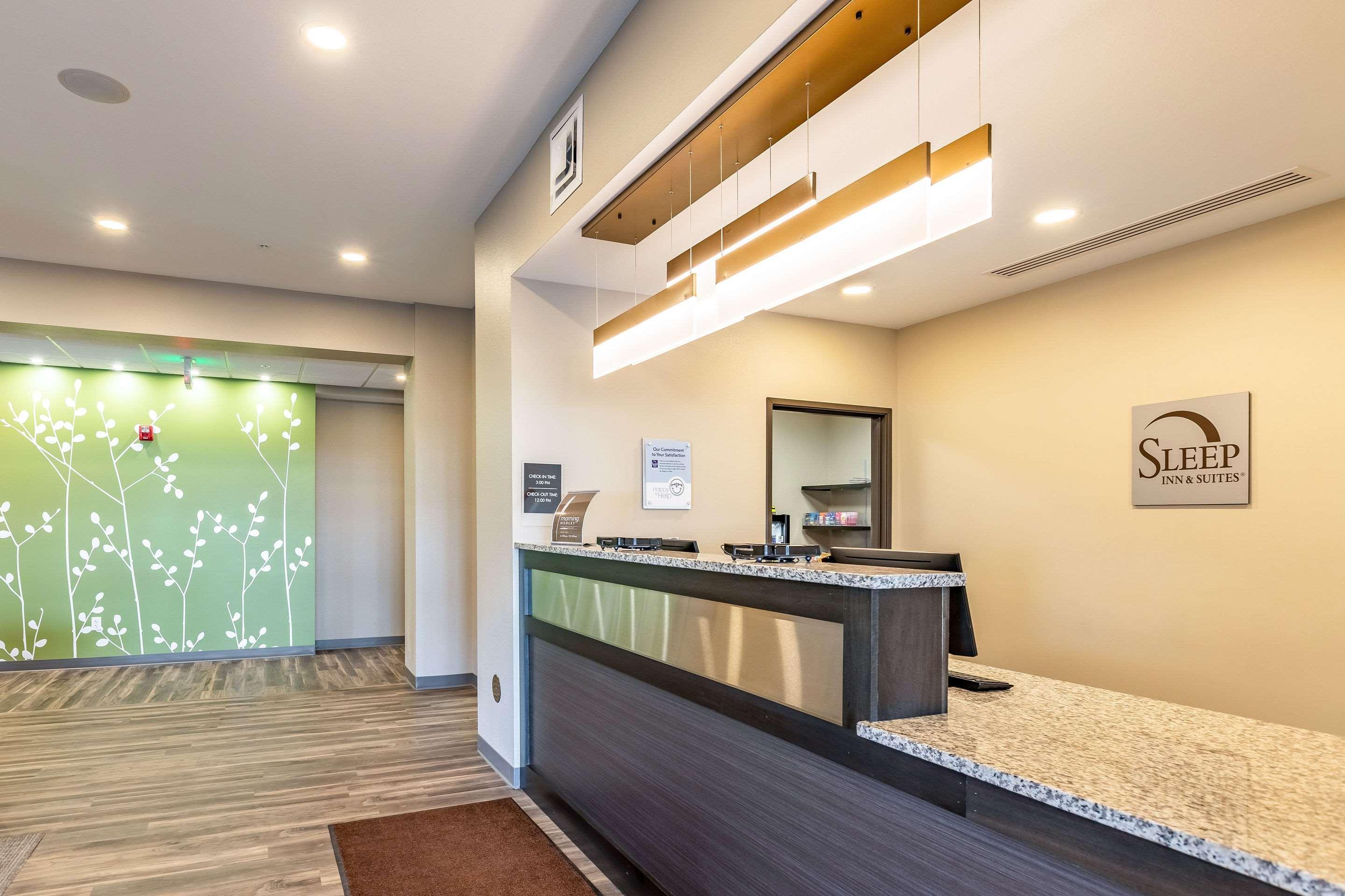 Sleep Inn & Suites Mt Hope Near Auction & Event Center Millersburg Exteriér fotografie